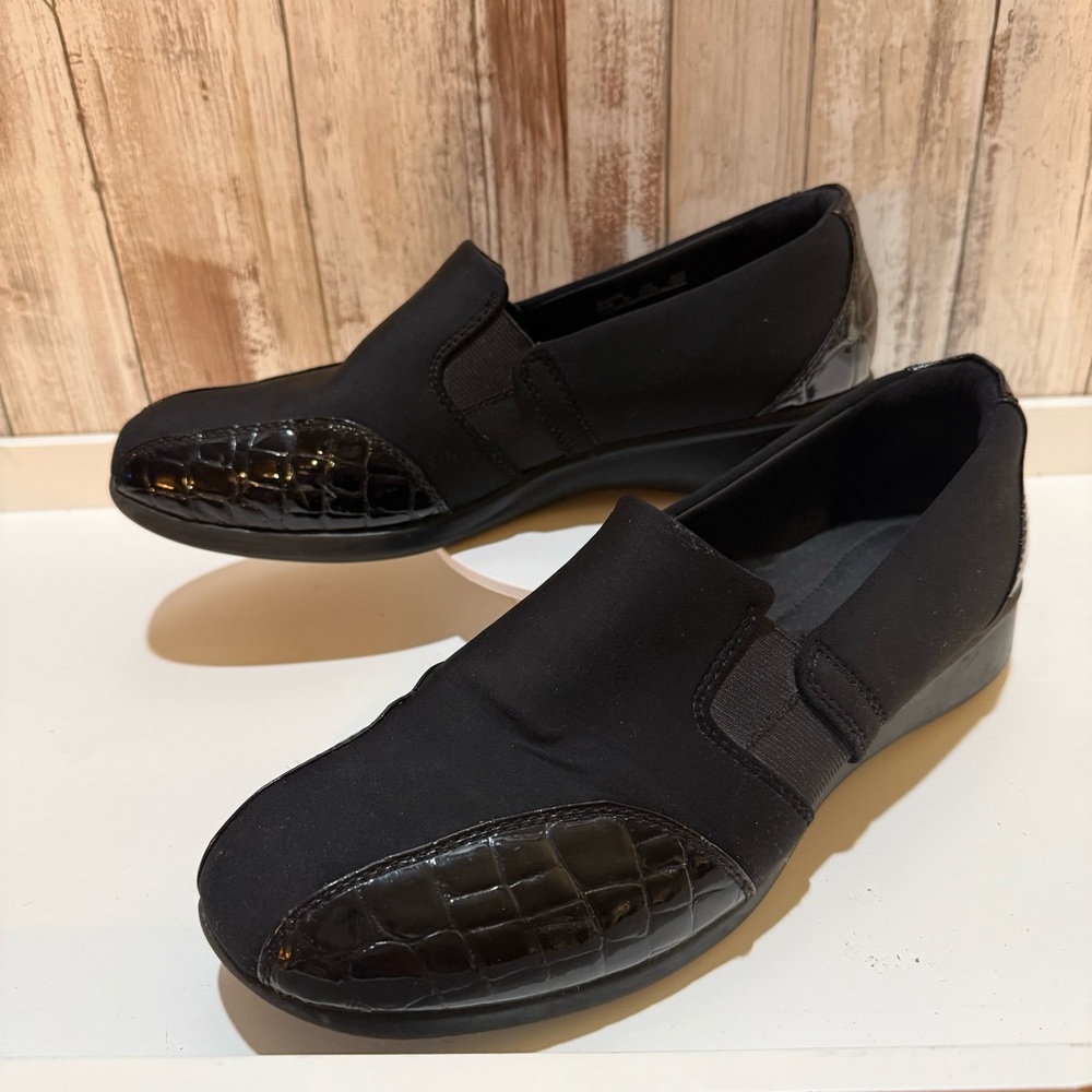 Clarks Black Textured Slip-On Loafers